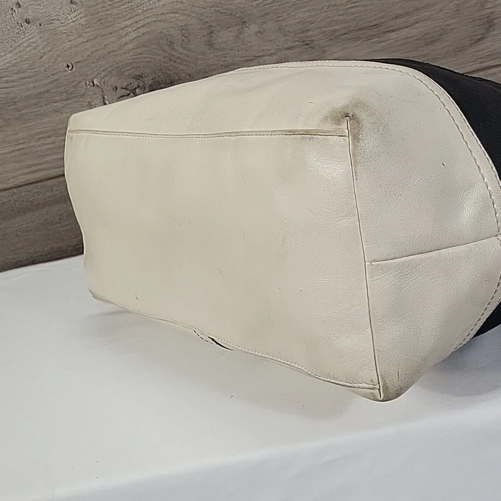 Coach Hampton Black/White Leather Tote Shoulder Bag